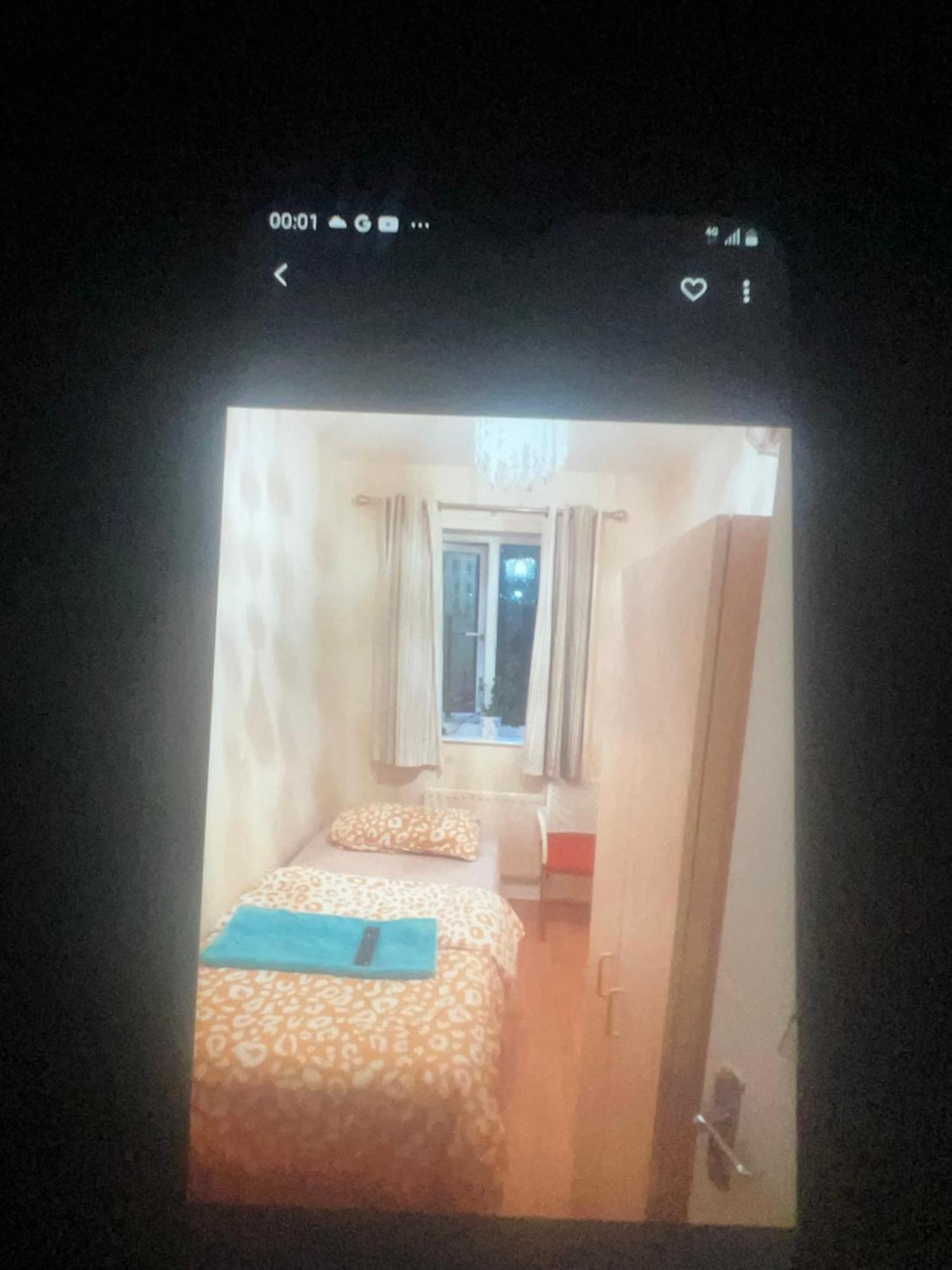 Double Alpha Appartement Londen Buitenkant foto